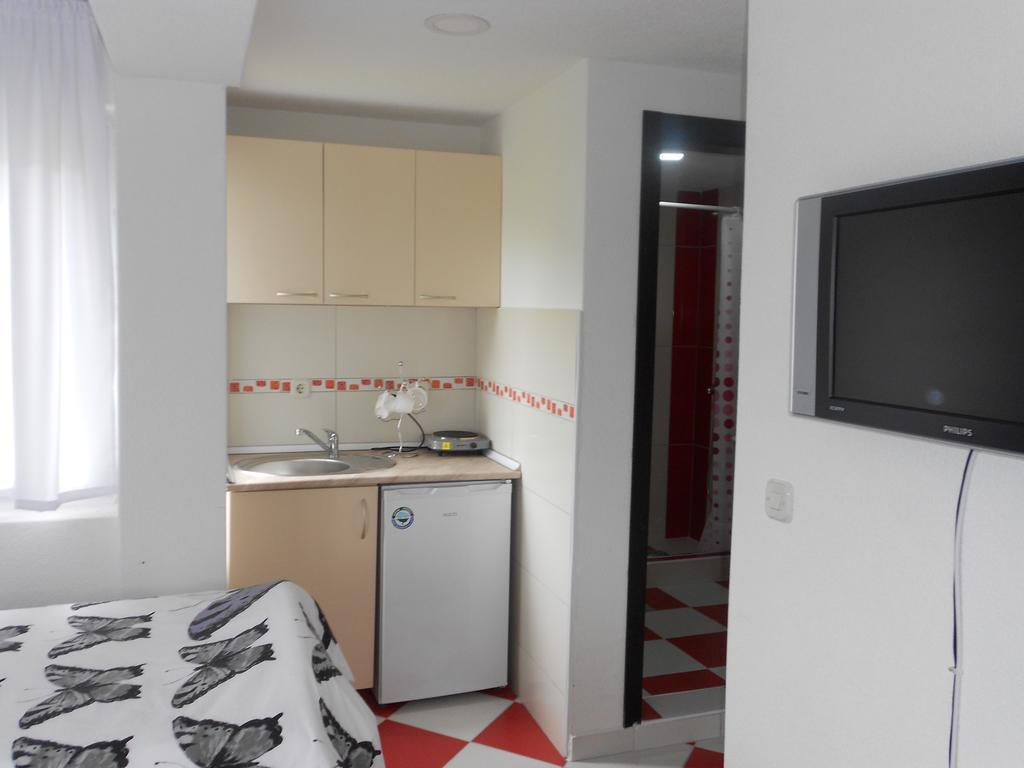 Villa Angel Apartments - Ohrid- エクステリア 写真